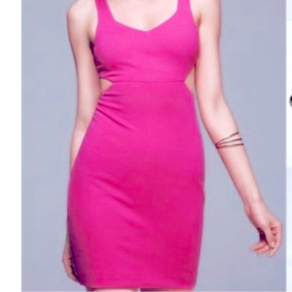 👗Like New Express Hot Pink Dress with Side Cut-out body con size 4